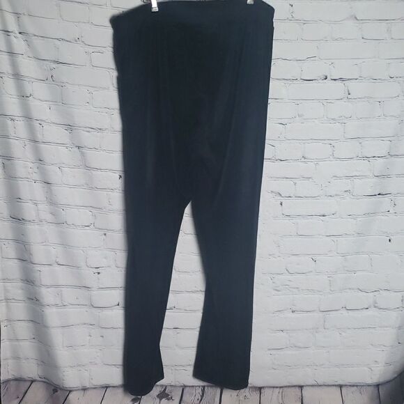 Vinage Black Whisper Me Sweat Jacket/Pants Set - Picture 9 of 10